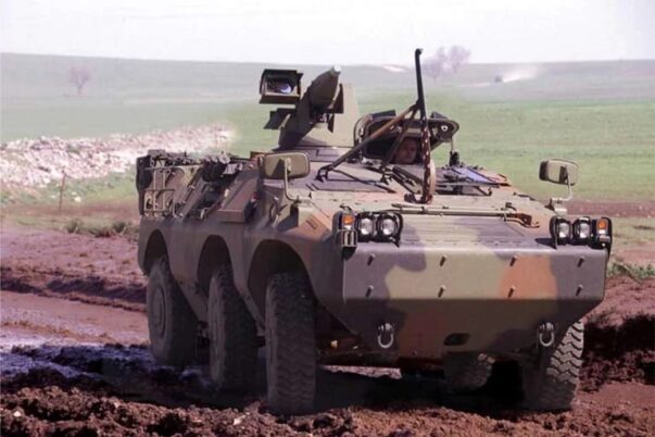 Puma 6X6 APC