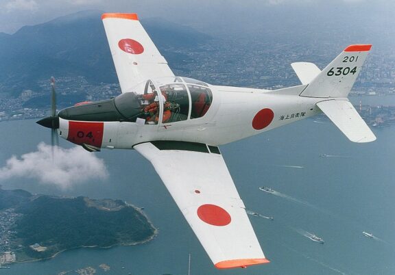 Fuji T-5 Jepang
