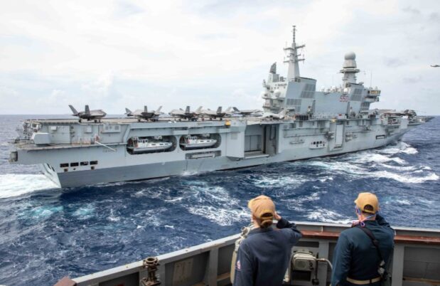 Kapal induk ITC Cavour Angkatan Laut Italia