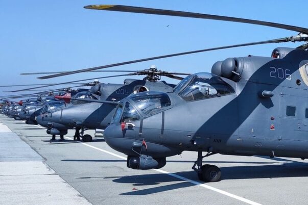 Serbia pamerkan helikopter Mi-35P yang dibeli dari Siprus