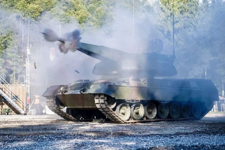 Skyranger 35 mm pada tank Leopard 1