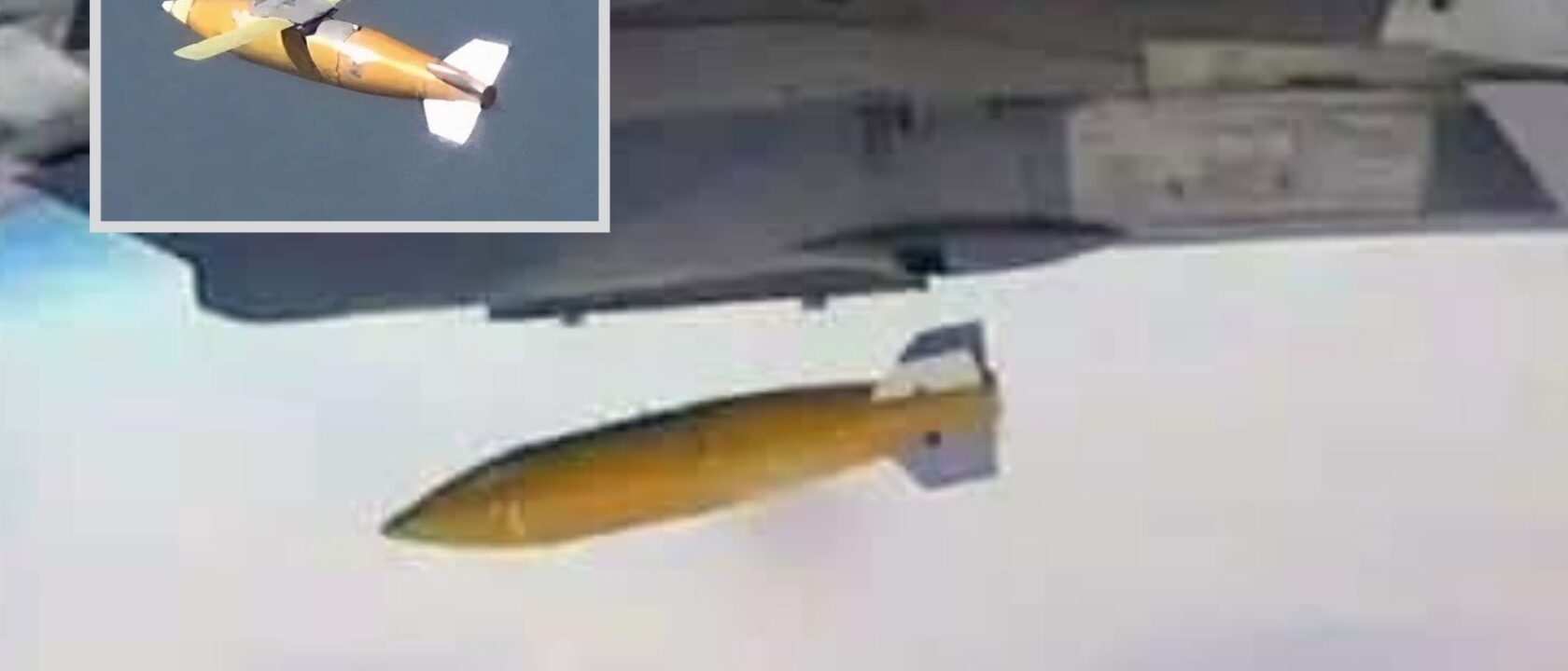 Su-30MKI luncurkan bom GAURAV