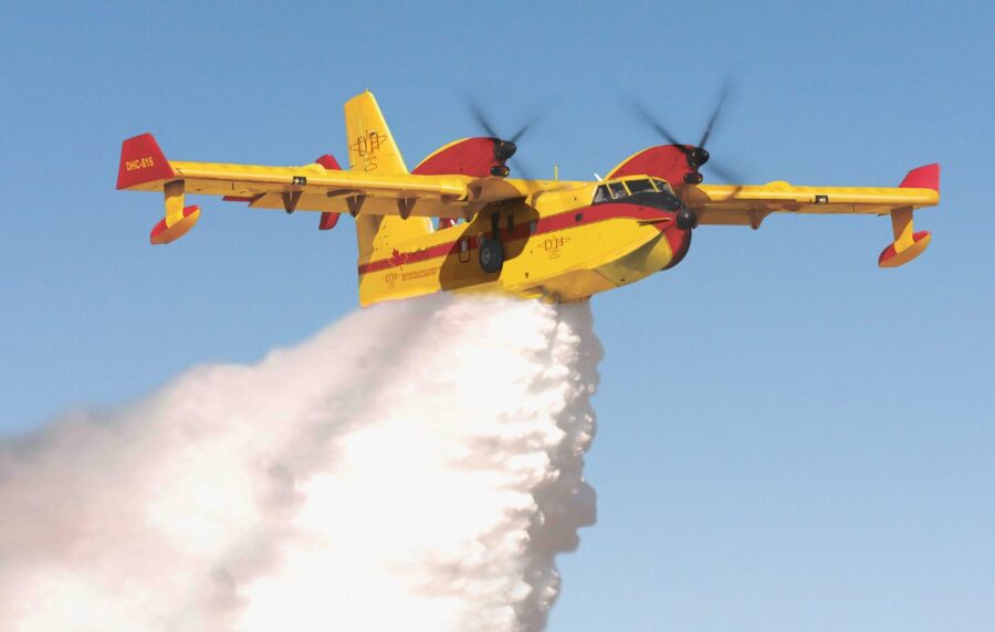 De Havilland Canadair 515