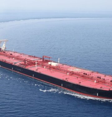 Inggris memblokir 43 kapal tanker minyak dan gas Rusia untuk masuk ke pelabuhan-pelabuhan Inggris