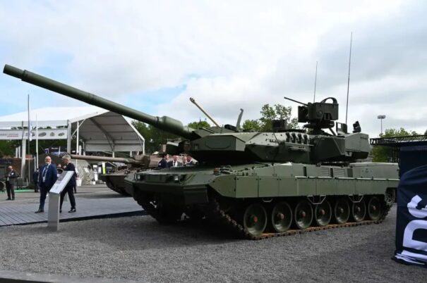Leopard 2A8