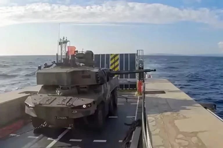 Panser Jaguar digunakan Angkatan Laut Prancis untuk menghadapi drone kamikaze