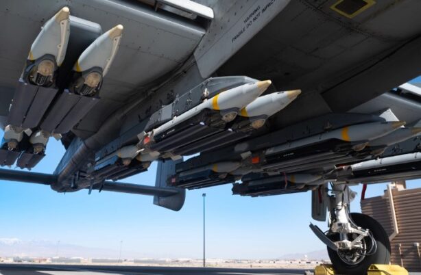 Bom Diameter Kecil SDB GBU-39_B _ USAF_ Airspace Review