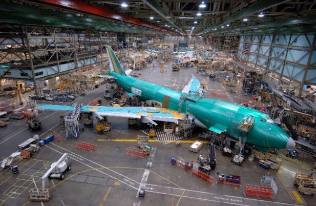 Fasilitas bekas perakitan Boeing 747 di Everett