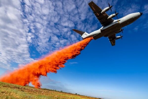 A400M menguji peralatan pemadam kebakaran_