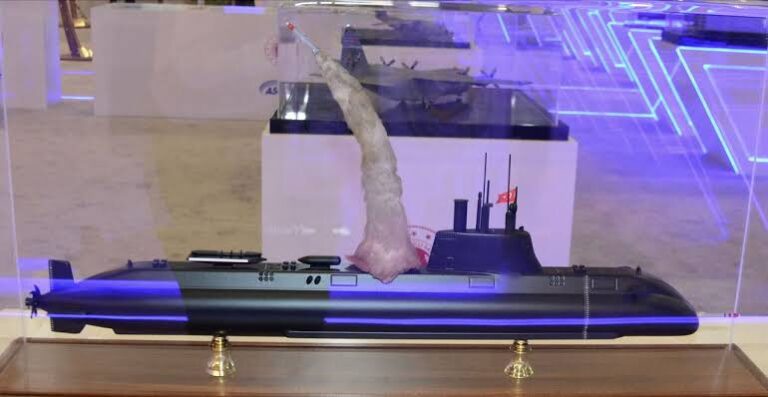 Desain kapal selam nuklir Turkiye NukDen