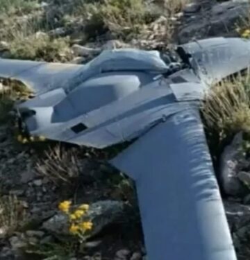 Drone misterius ditemukan jatuh di Iran_1