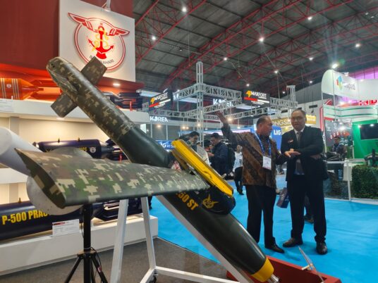 PT Sari Bahari luncurkan bom B250ST