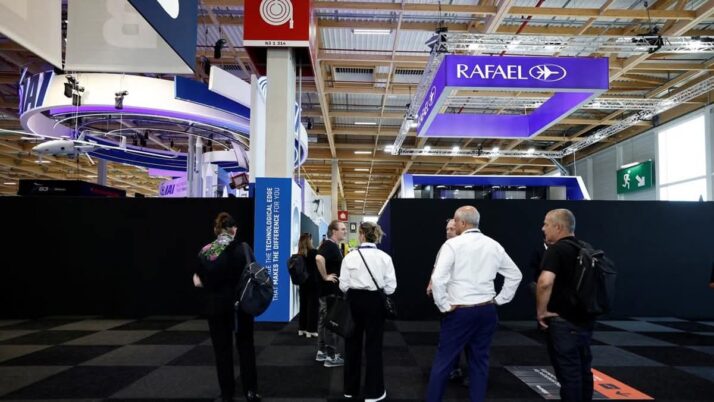 Paris Air Show 2025 tutup stan industri pertahanan Israel