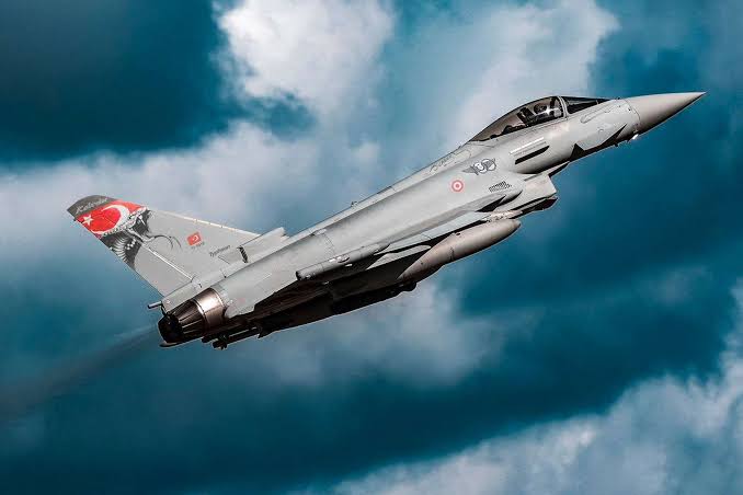 Typhoon untuk Turkiye