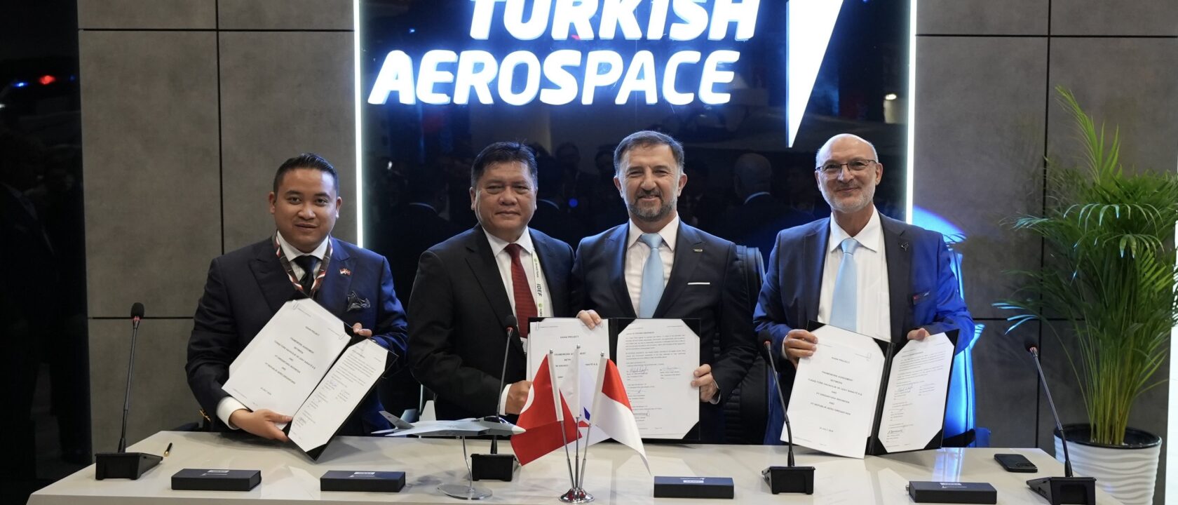 Indonesia dan Turkiye menandatangani perjanjian pengadaan 48 jet tempur KAAN_1