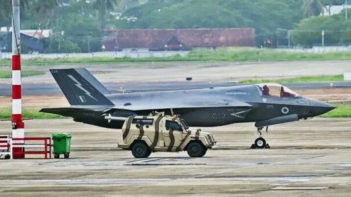 Jet F-35B Inggris mendarat darurat di Kerala India