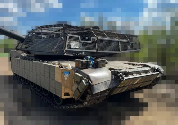 Tank Abrams Ukraina dilengkapi Cope Cage