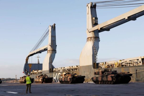 Ukraina menerima tank M1A1 Abrams dari Australia