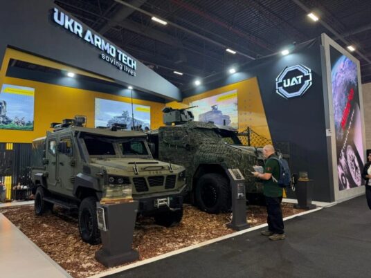 Ukraina pamerkan produk militernya di IDEF 2025