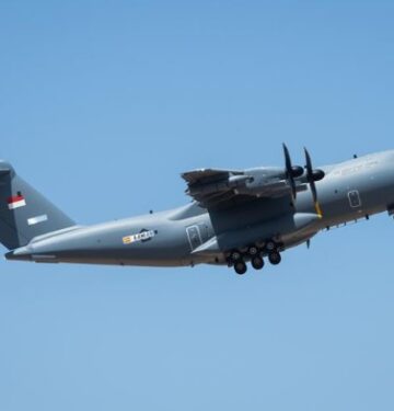 A400M A-4001 terbang perdana di Spanyol