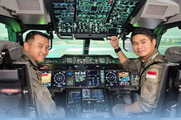 Empat pilot TNI AU melakukan pelatihan penerbangan A400M di Spanyol