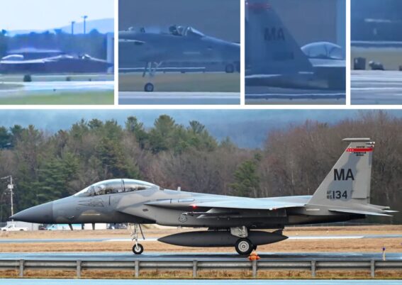 Seorang penumpang F-15D melontarkan diri di kursi belakang saat pesawat sedang meluncur di landasan (1)