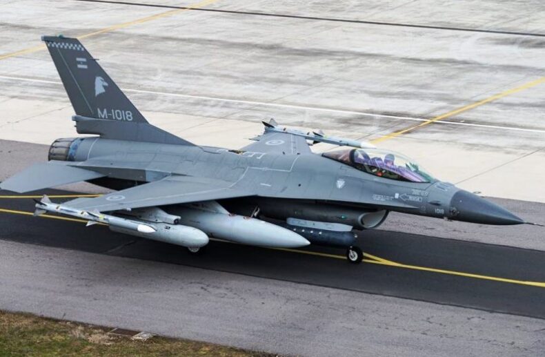 Argentina membeli 24 F-16 bekas pakai Denmark