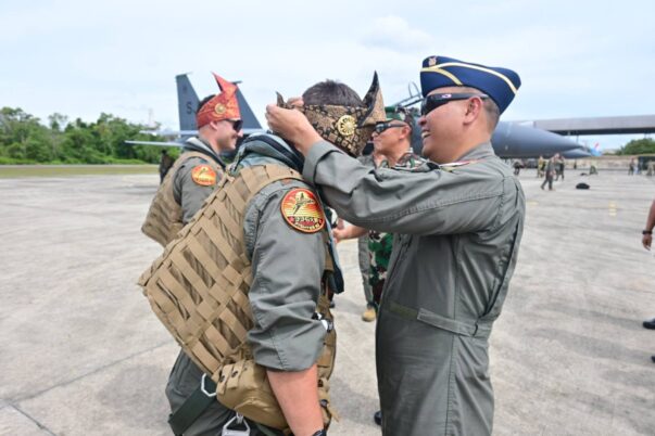 F-15E USAF Tiba di Pekanbaru_1