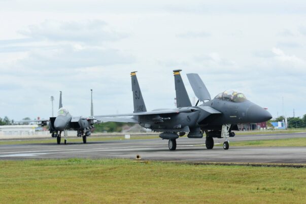 F-15E USAF tiba di Pekanbaru