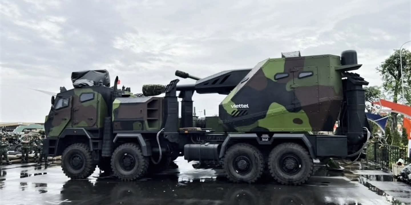 PTH-152 buatan Vietnam