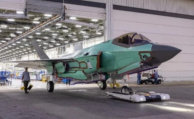 F-35A pertama pesanan Finlandia telah selesai dirakit