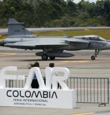 Kolombia resmi memilih Gripen E-F dari Swedia