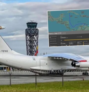 Pesawat Il-76 Rusia mendarat di Caracas Venezuela