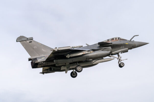 Rafale-M menguji coba rudal ASMPA-R