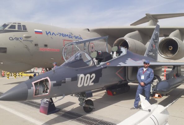 Yak-130M _Dubai Airshow 2025 _ Roni Sontani _3