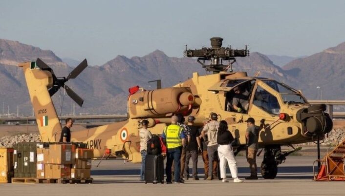 AS menyerahkan helikopter AH-64E untuk Angkatan Darat India