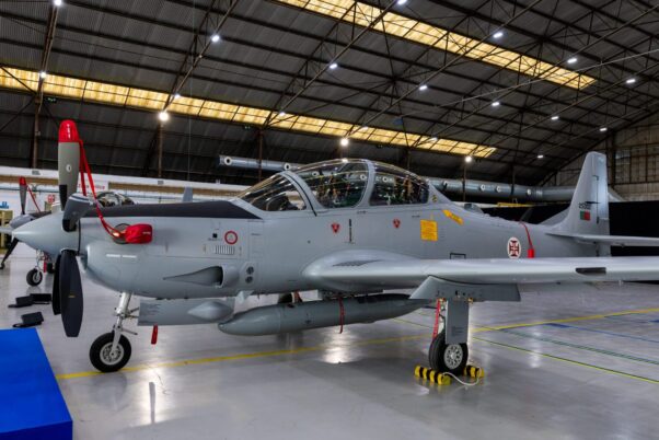 Angkatan Udara Portugal menerima lima A-29N Super Tucano dari Embraer