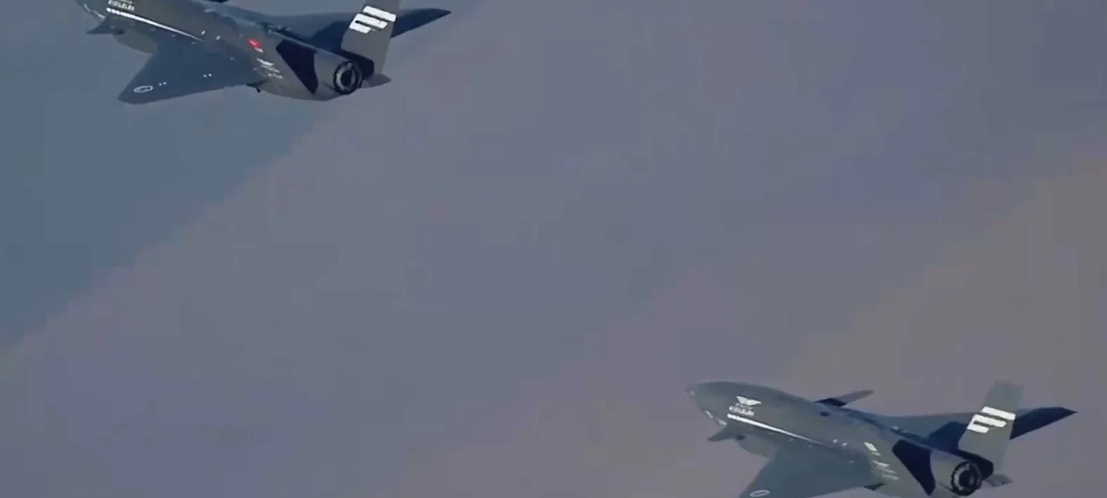 Dua Kizilelma terbang formasi otonom penuh