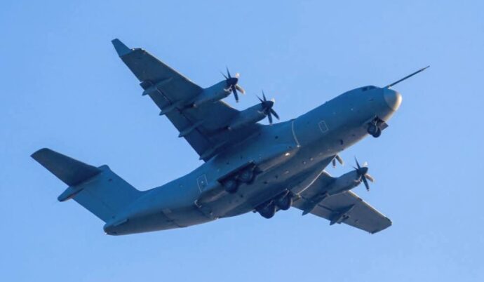 Pesawat angkut militer terbaru China Y-30 terbang perdana