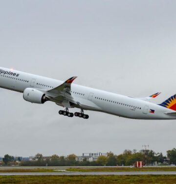 Philippine Airlines menerima pesawat A350-1000 perdananya