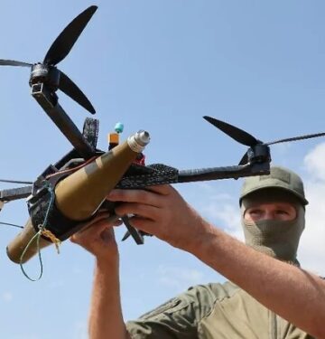 Drone Upyr menghancurkan tank Abrams Ukraina