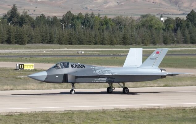 Jet Tempur Turkiye KAAN