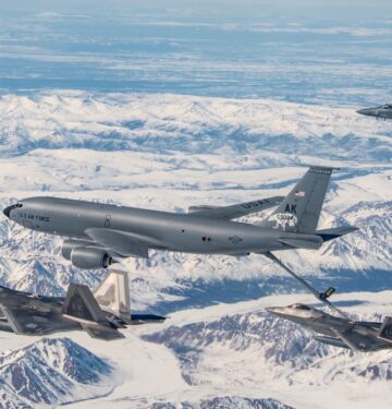 NORAD mengerahkan pesawat ke Pituffik Space Base di Greenland