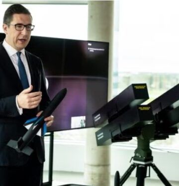 Rudal Mark 1 and Launcher