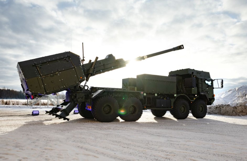 Archer 155 mm dengan sasis truk RMMV HX2