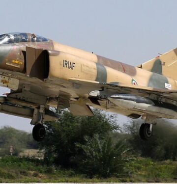 Jet tempur F-4 Pahntom II Iran