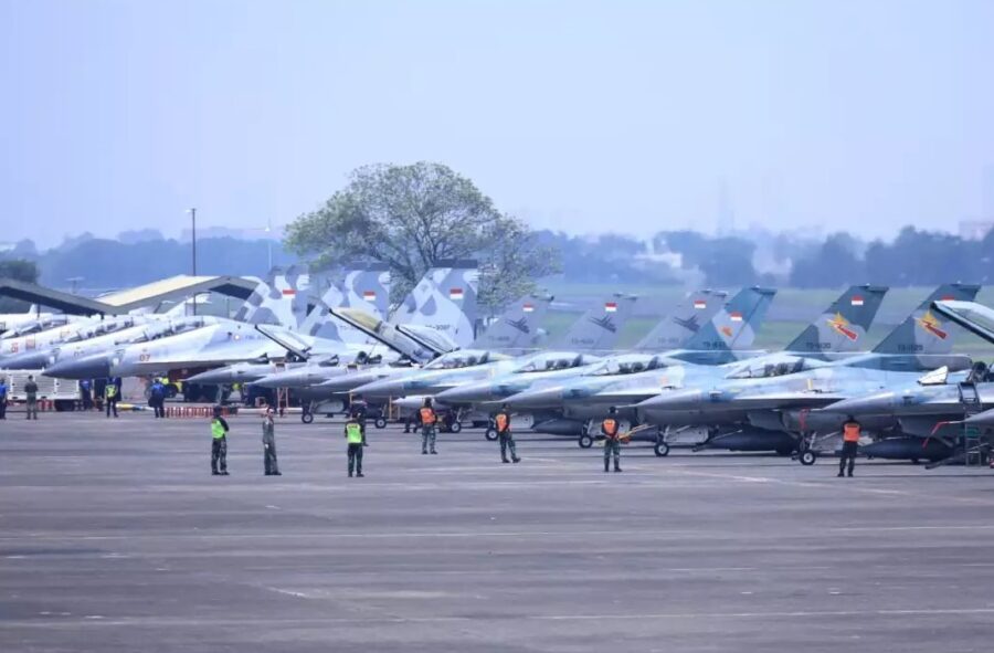 Sukhoi dan F-16 TNI AU