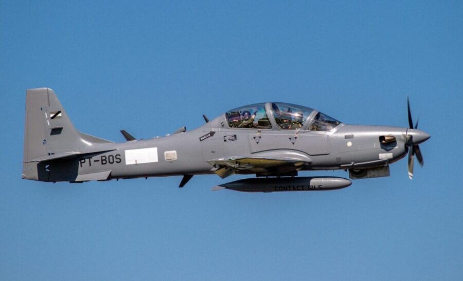 Uruguay menerima dua pesawat A-29 Super Tucano pertamanya