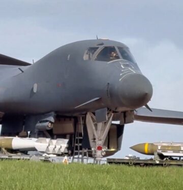 AS kerahkan pengebom B-1B dalam menyerang Iran