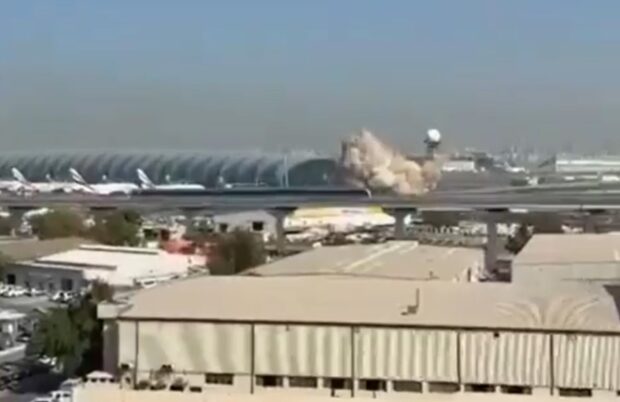 Bandara Duba diserang drone Iran_2